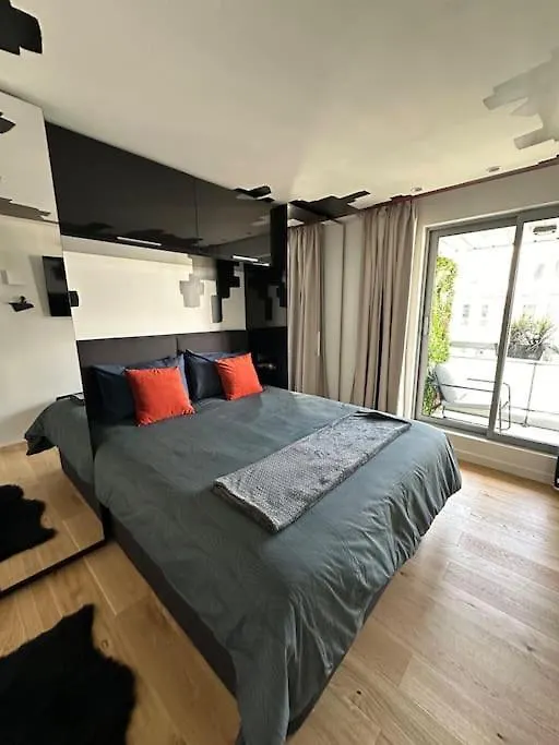 Joia Paris - Vaugirard Apartment